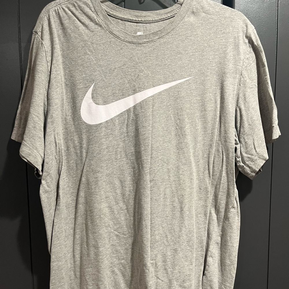 Mens Nike T-Shirt